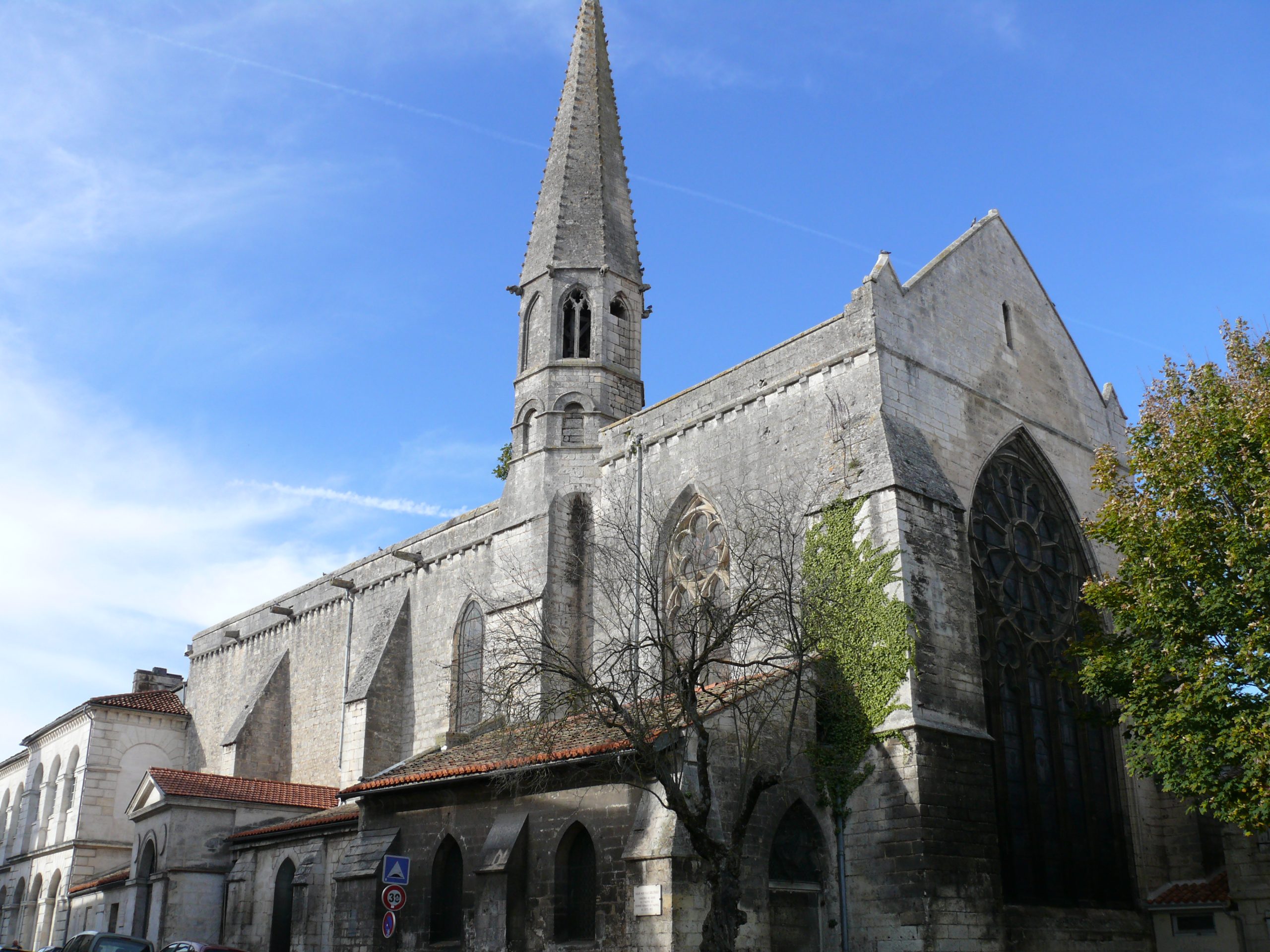 Angoulême - Chapelle des Cordeliers.JPG