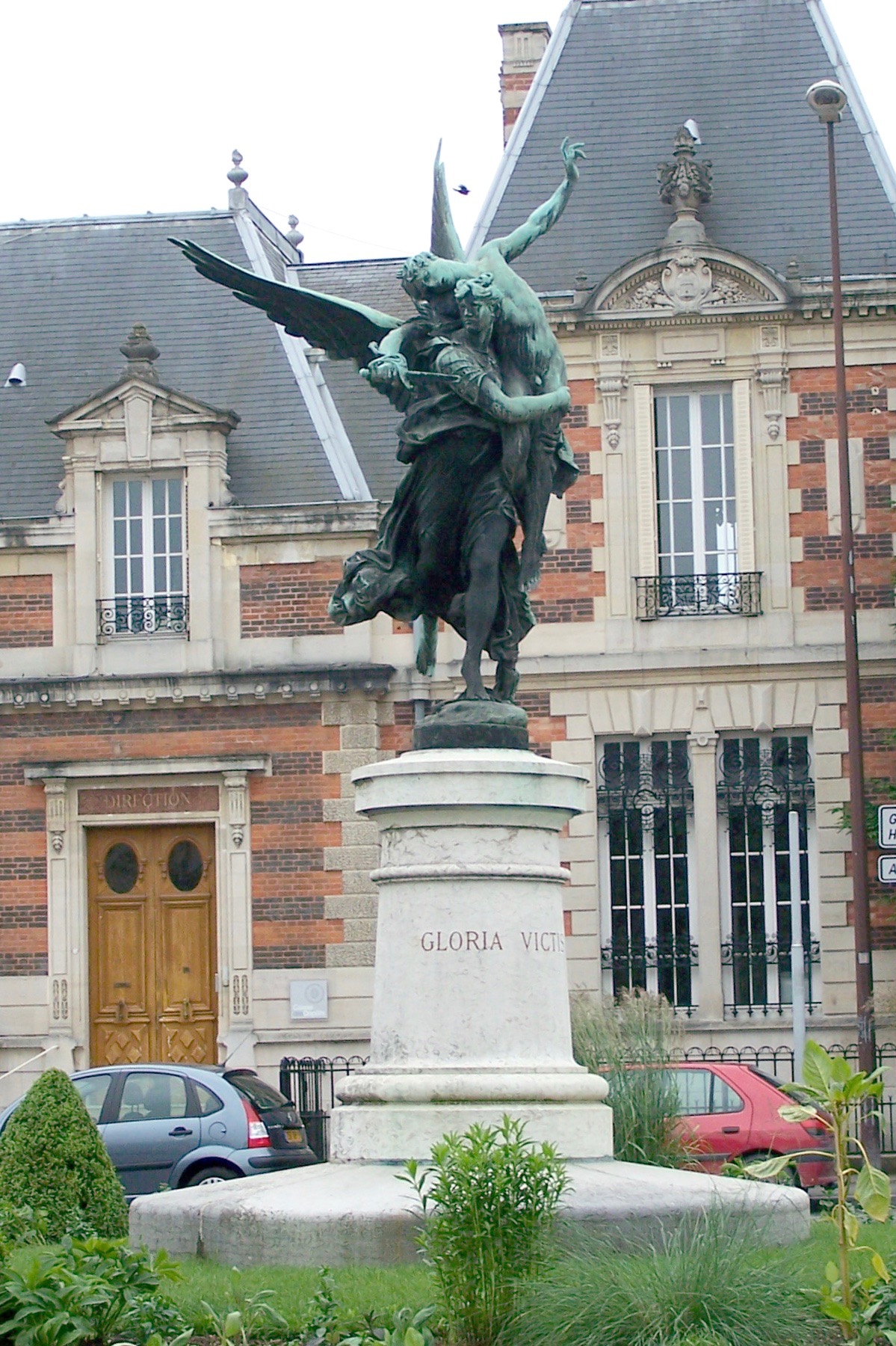 Gloria Victis Antonin Mercié Châlons-en-Champagne.jpg