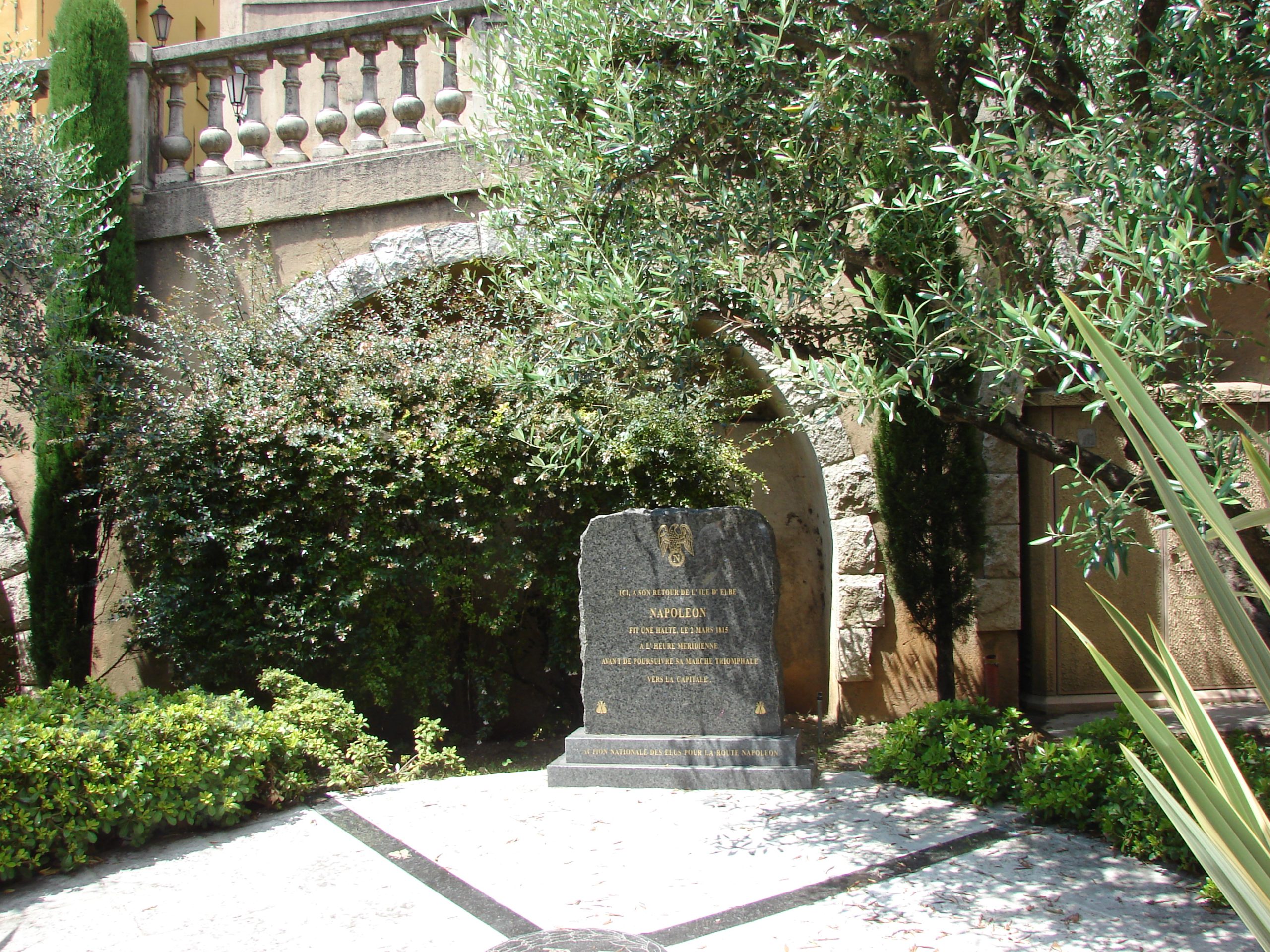 Napoleon Memorial, Grasse, Provence-Alpes-Côte d'Azur, France - panoramio.jpg